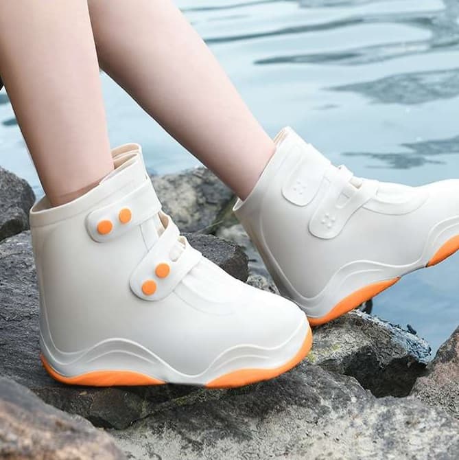 女性用軽量防水長靴 ショート丈レインブーツ