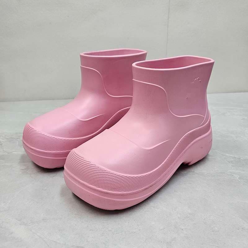女性用軽量ショート丈レインブーツ防水長靴