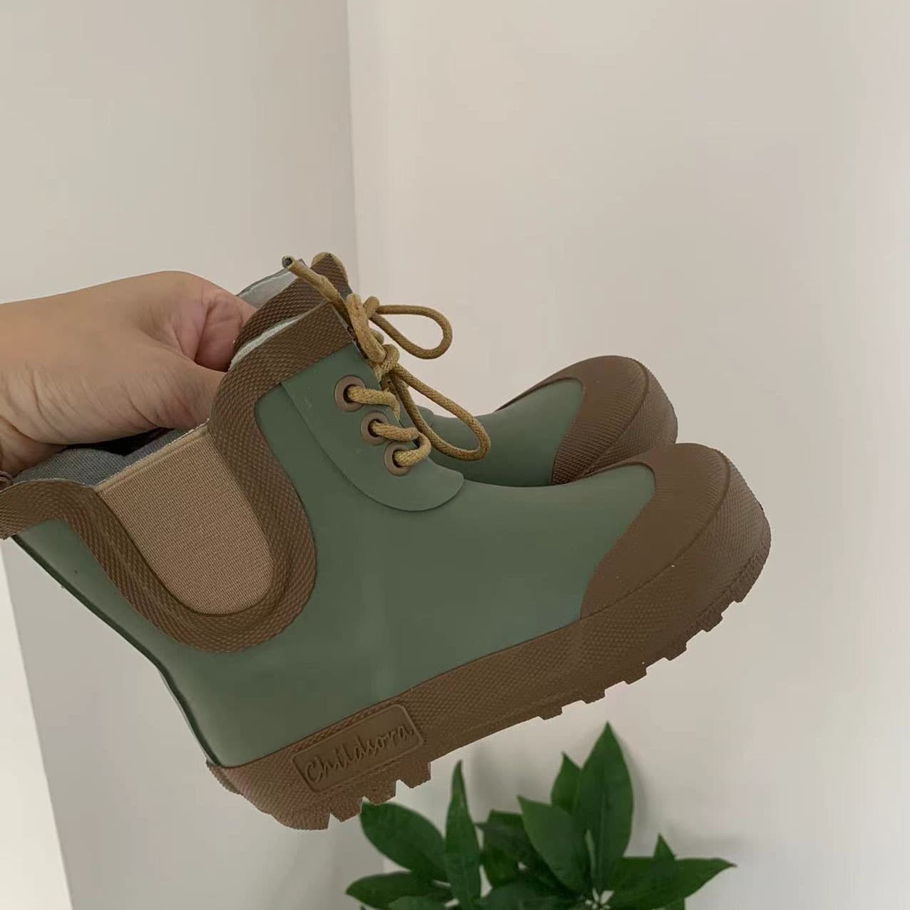 レインブーツキッズ編み上げデザイン